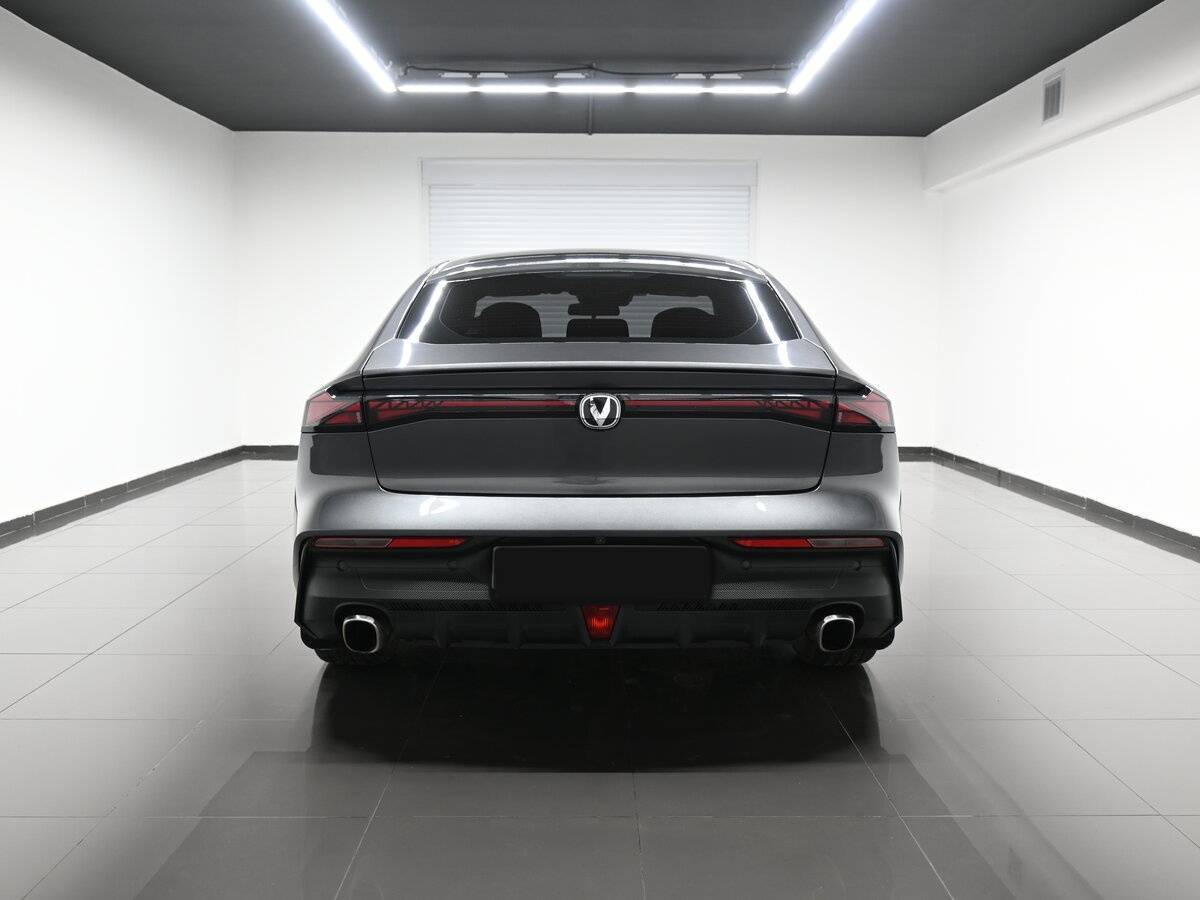 Changan UNI-V 2023 года с пробегом. Фото: #3