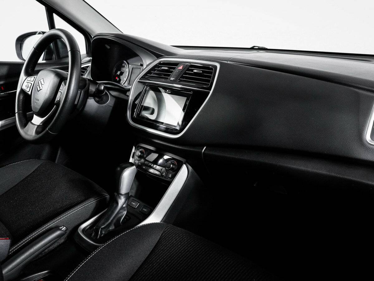 Suzuki SX4 2016 года с пробегом. Фото: #8