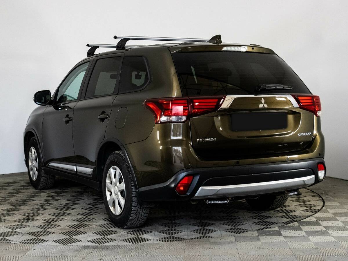 Mitsubishi Outlander 2018 года с пробегом. Фото: #6