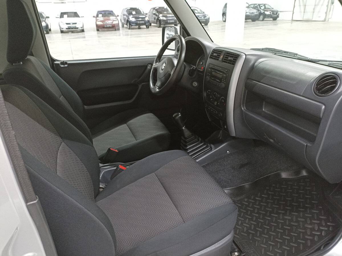 Suzuki Jimny 2013 года с пробегом. Фото: #10