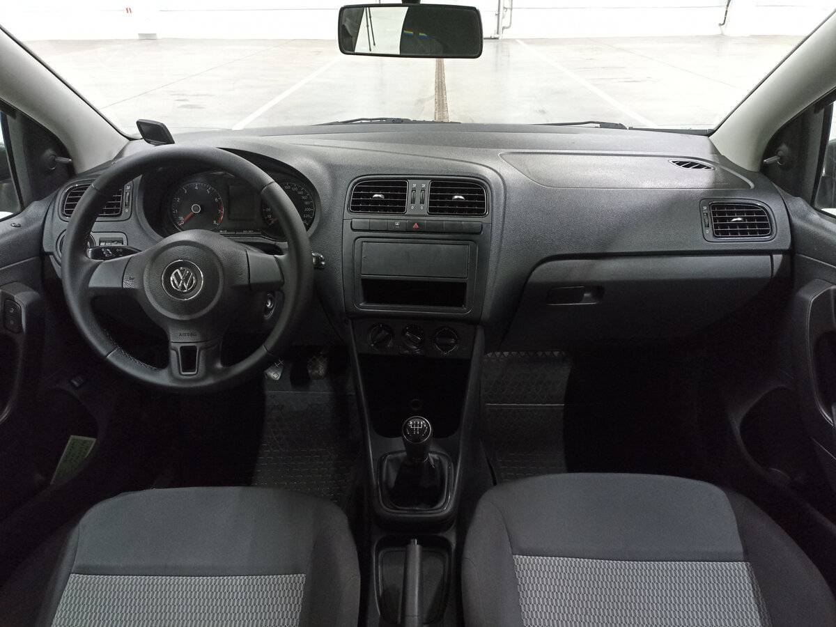 Volkswagen Polo 2015 года с пробегом. Фото: #13