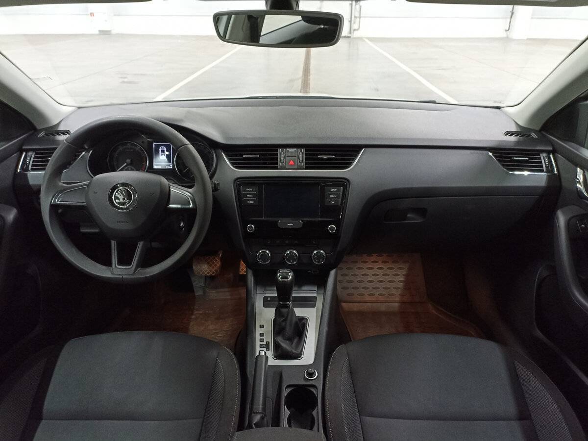 Skoda Octavia 2018 года с пробегом. Фото: #13
