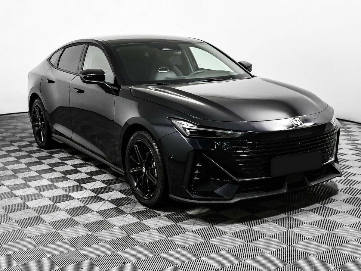 Changan UNI-V 2024 года с пробегом. Фото: #2