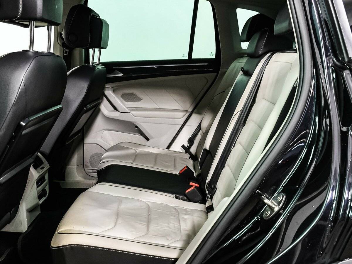 Б/У Фольксваген Тигуан 2017 года. Фото: #11