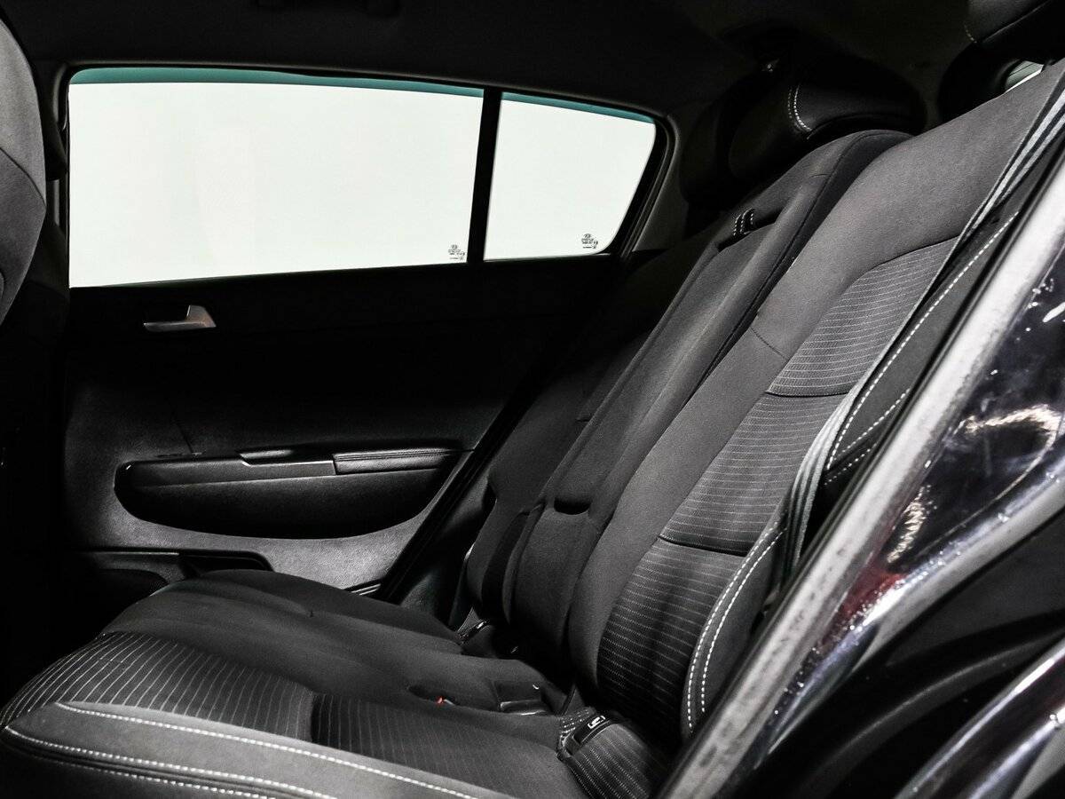 Б/У Киа Спортейдж 2016 года. Фото: #12