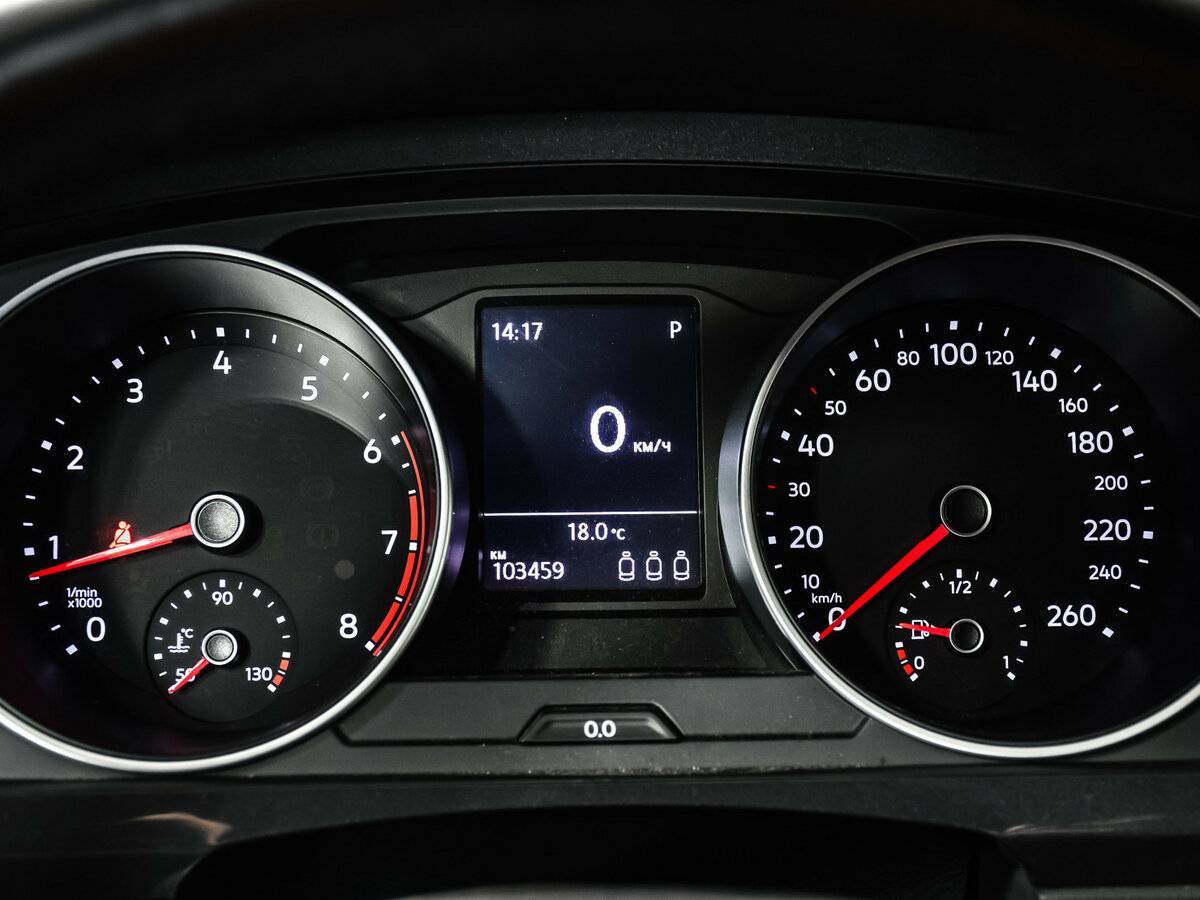 Б/У Фольксваген Тигуан 2018 года. Фото: #9