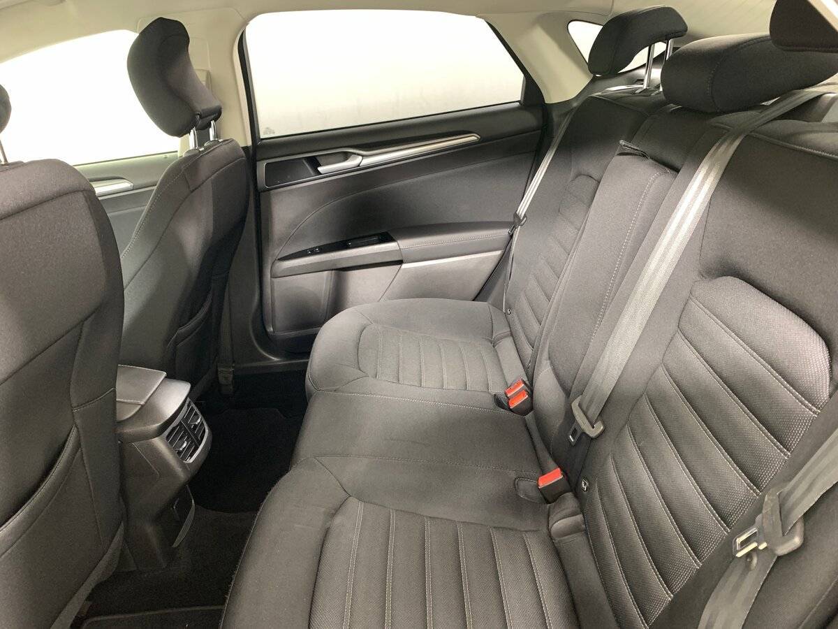 Ford Mondeo 2018 года с пробегом. Фото: #17