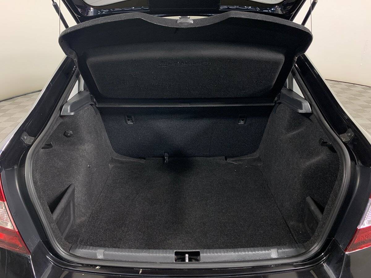 Skoda Rapid 2018 года с пробегом. Фото: #17