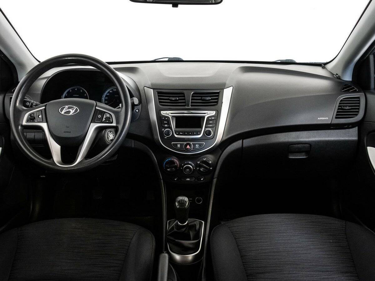 Б/У Хендай Солярис 2015 года. Фото: #7