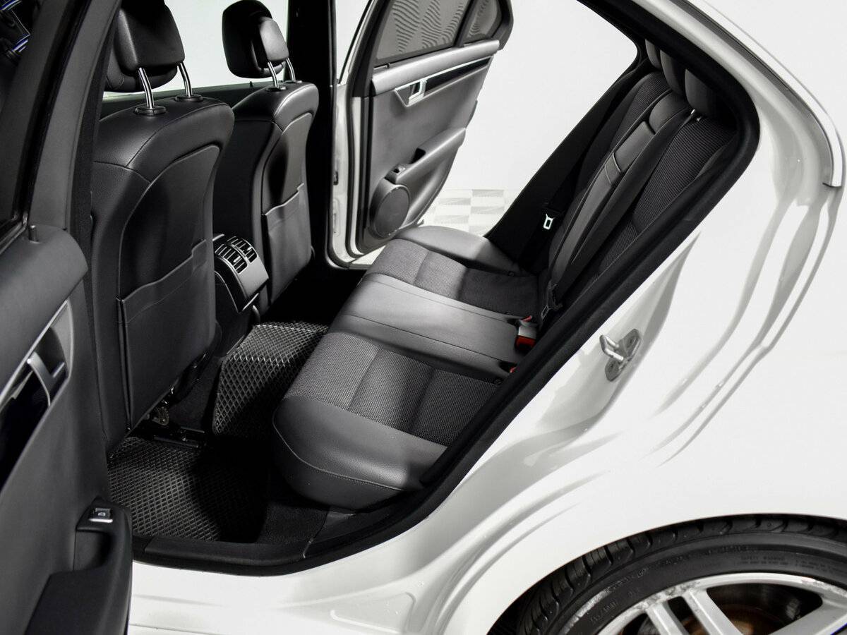 Mercedes-Benz C-Класс 2013 года с пробегом. Фото: #11