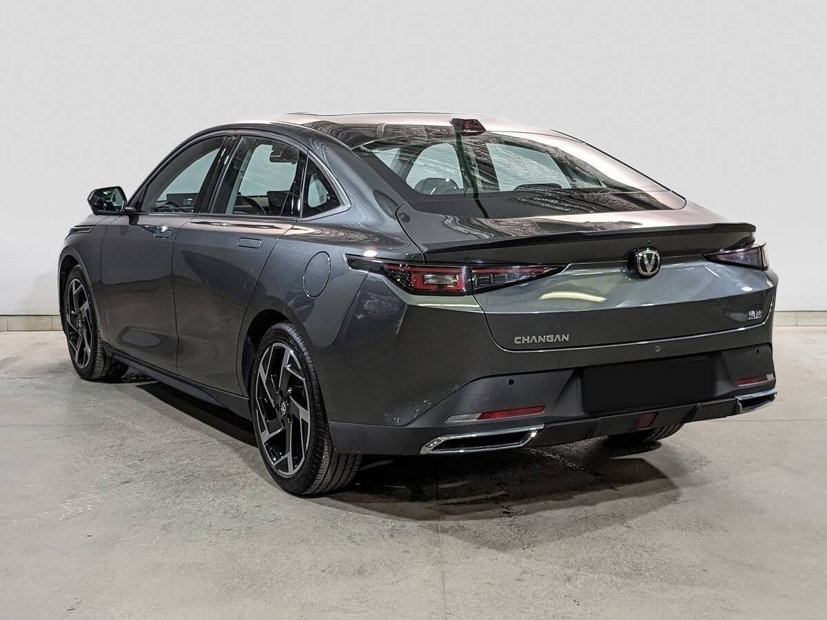 Changan Lamore 2023 года с пробегом. Фото: #6