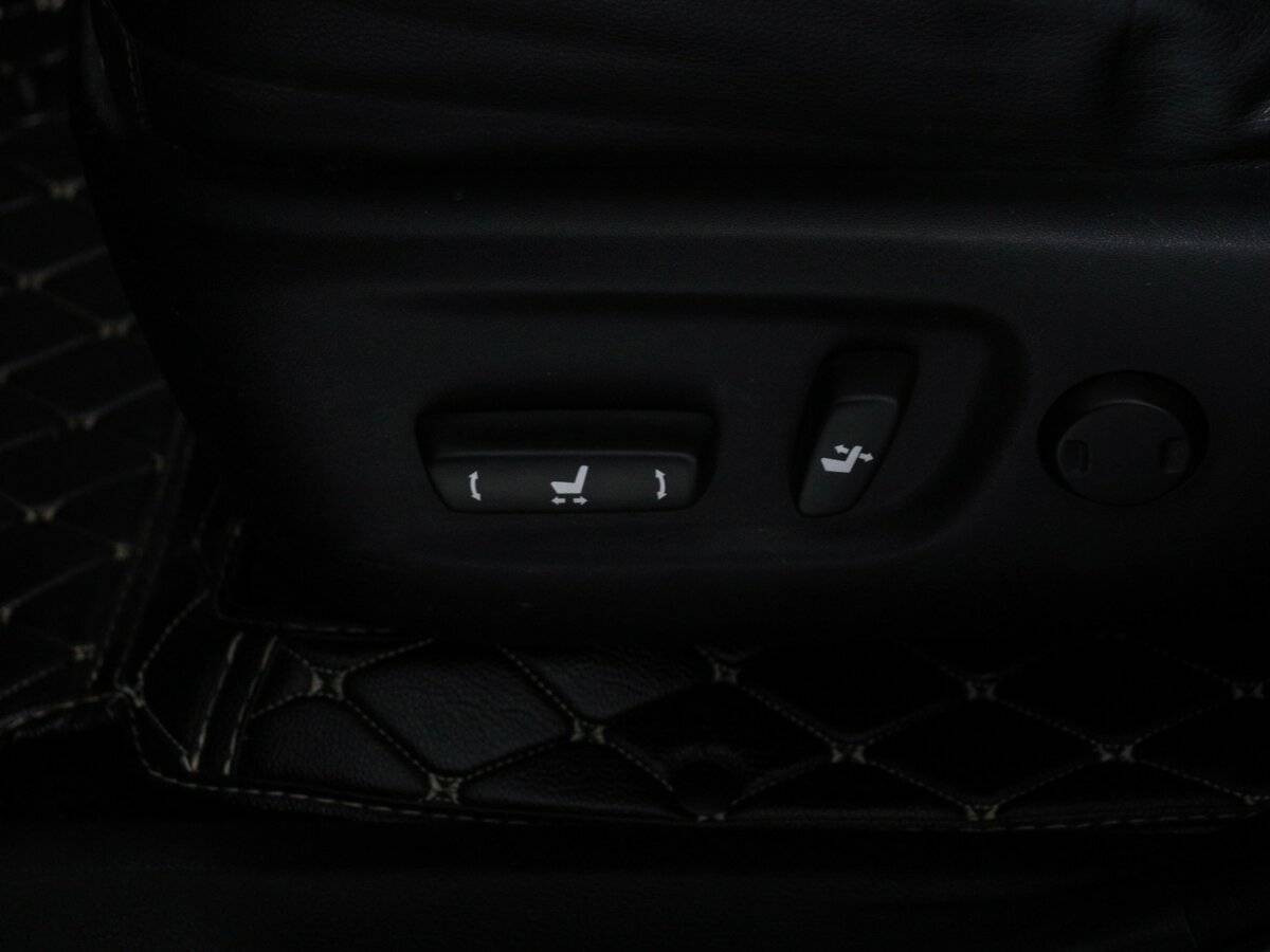 Toyota RAV4 2013 года с пробегом. Фото: #18