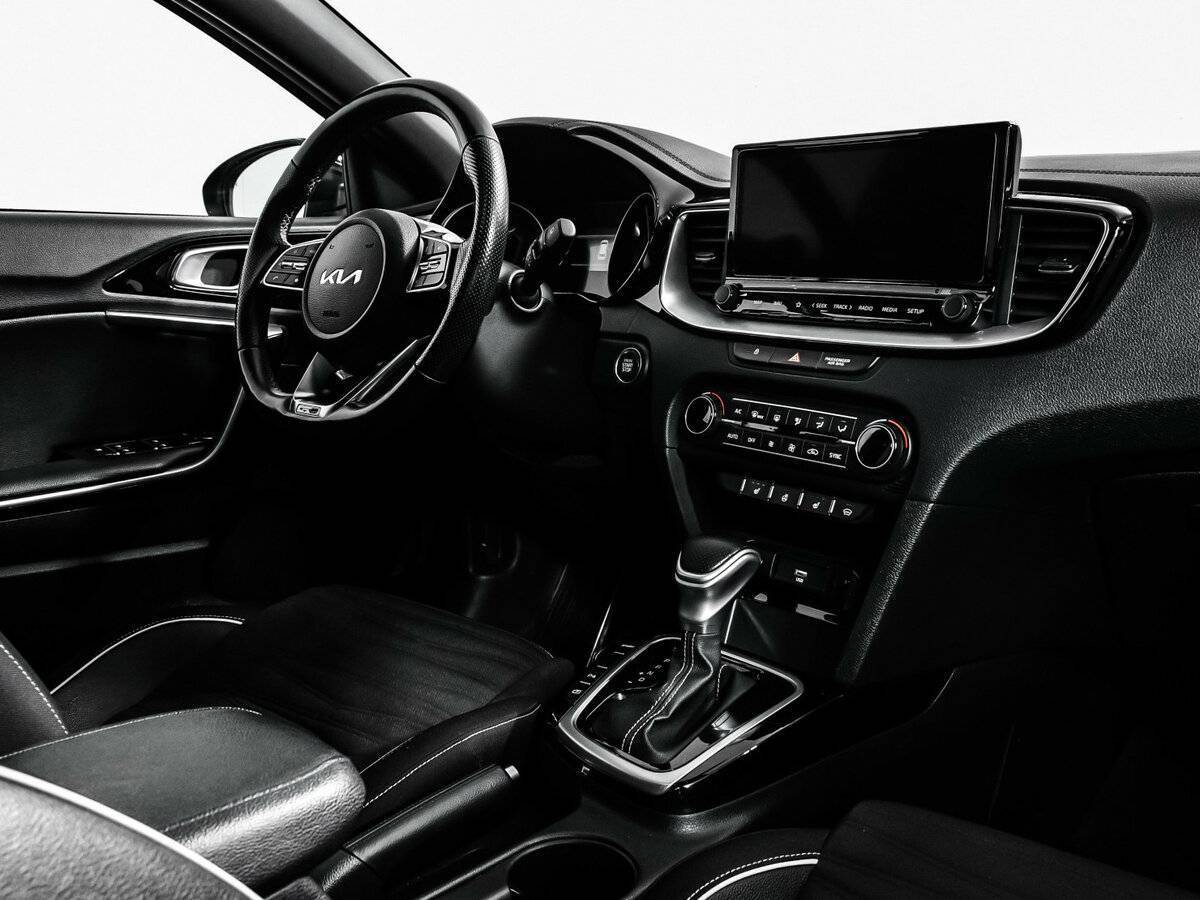 Б/У Киа Сид 2021 года. Фото: #8