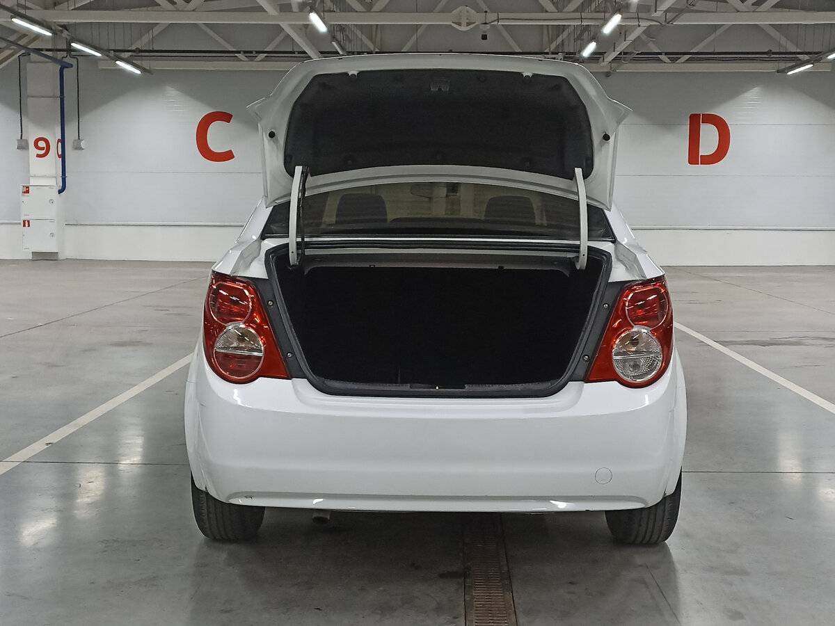 Chevrolet Aveo 2012 года с пробегом. Фото: #9