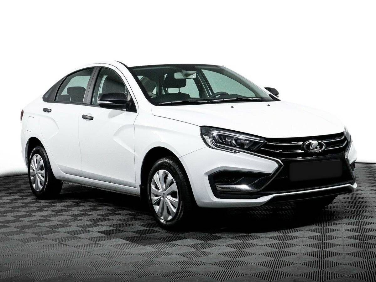 Б/У Лада (ВАЗ) Веста 2023 года. Фото: #2