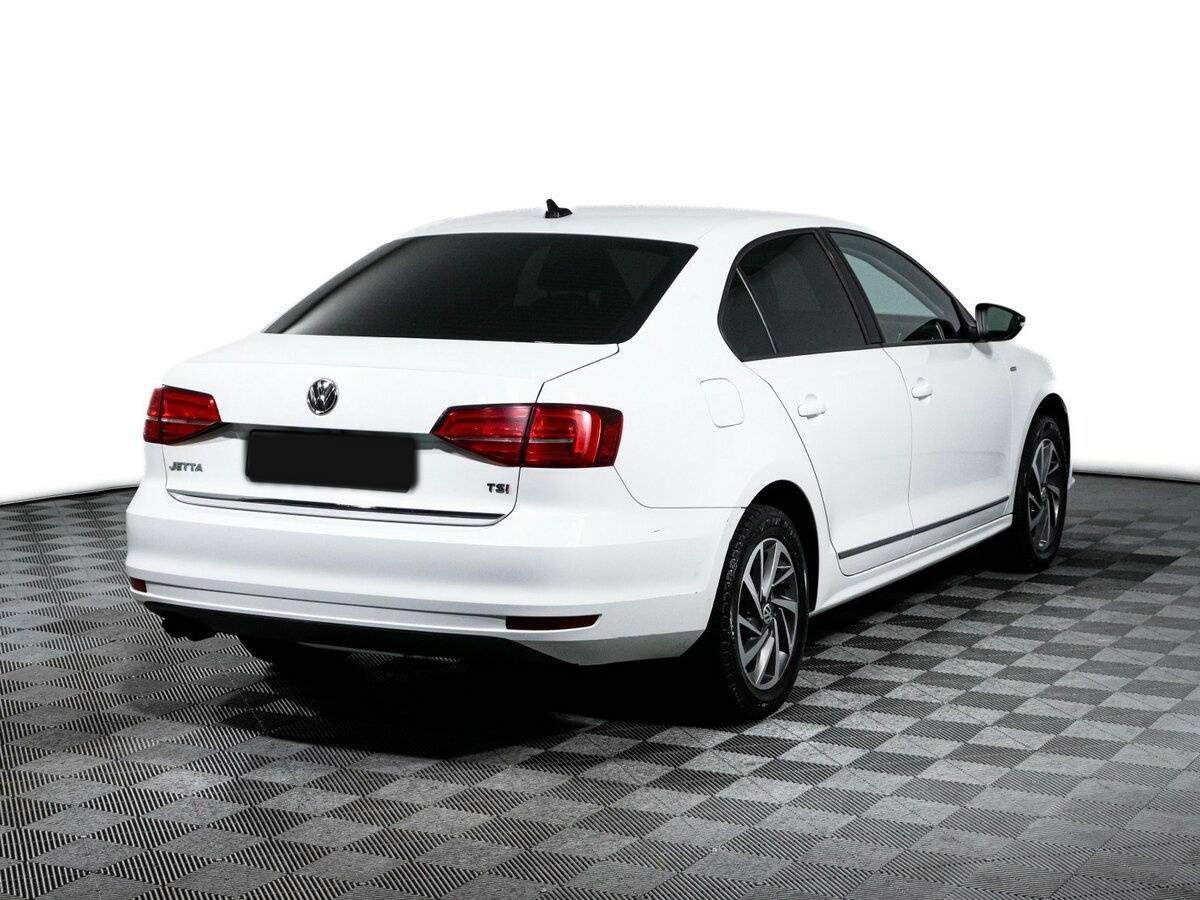 Б/У Фольксваген Джетта 2017 года. Фото: #4