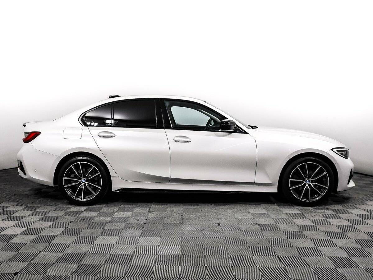 BMW 3 серии 2019 года с пробегом. Фото: #3