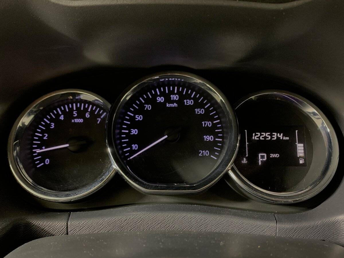 Nissan Terrano 2019 года с пробегом. Фото: #10