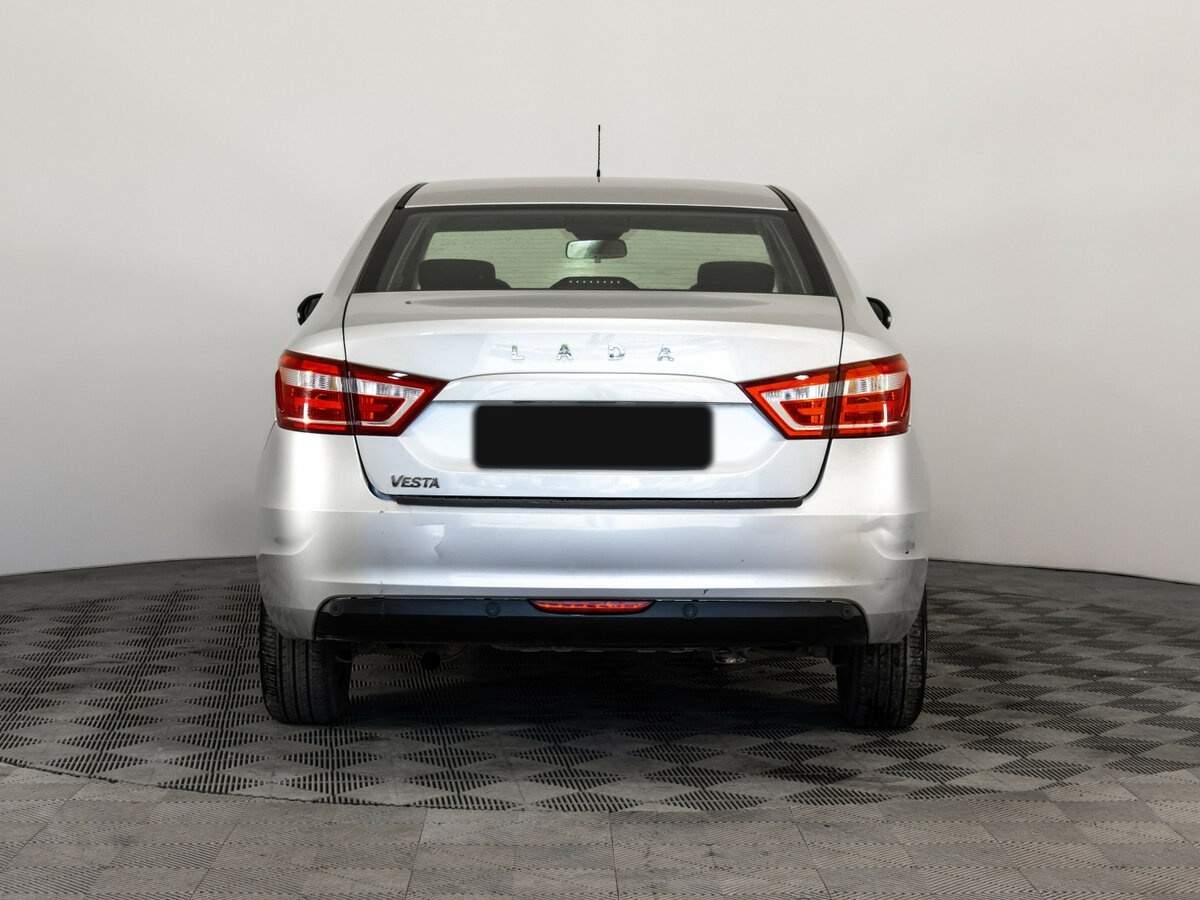 Б/У Лада (ВАЗ) Веста 2021 года. Фото: #4