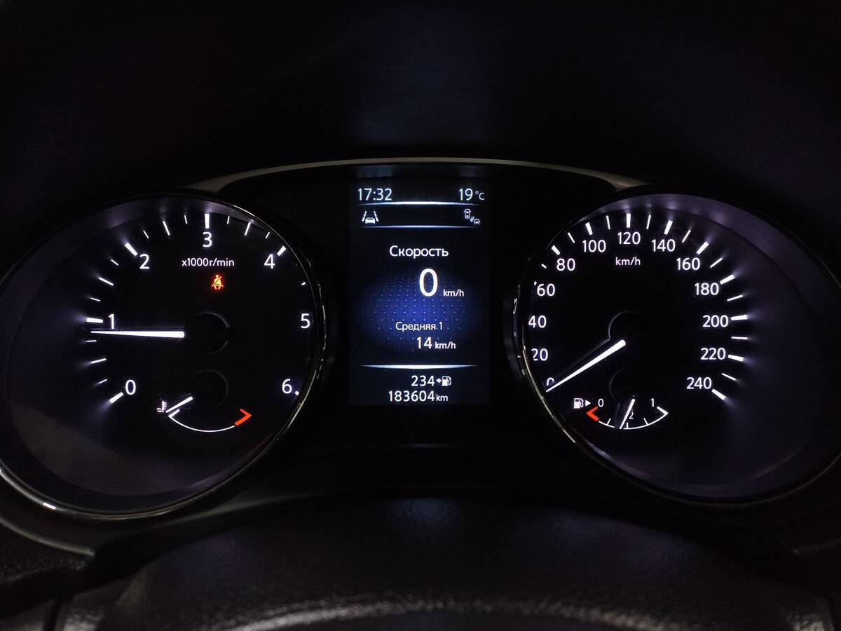 Nissan X-Trail 2015 года с пробегом. Фото: #12