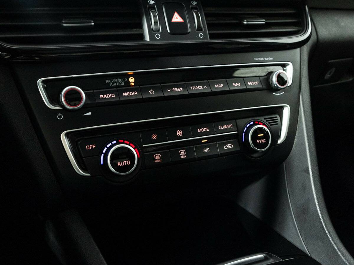 Б/У Киа Оптима 2019 года. Фото: #19