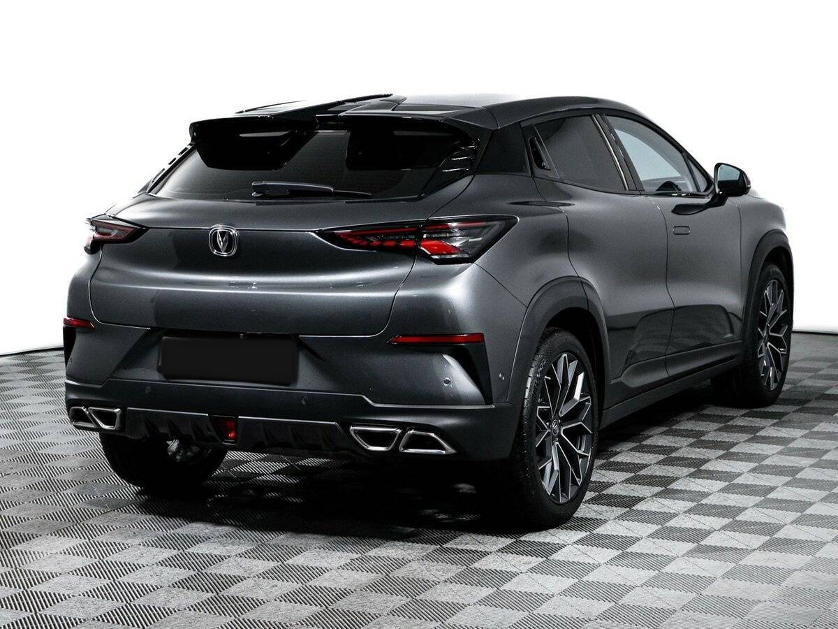 Б/У Чанган УНИ-Т 2023 года. Фото: #4