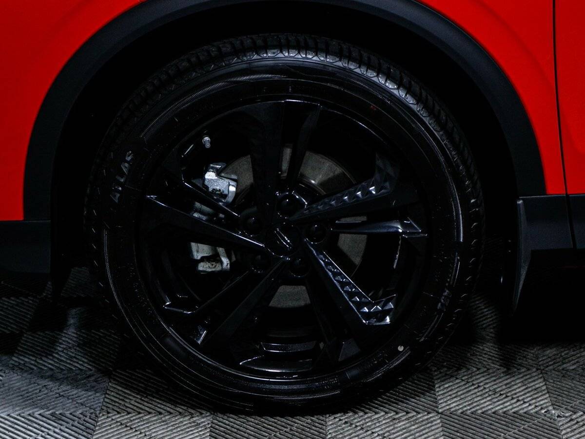 Б/У Джили Кулрэй 2024 года. Фото: #14