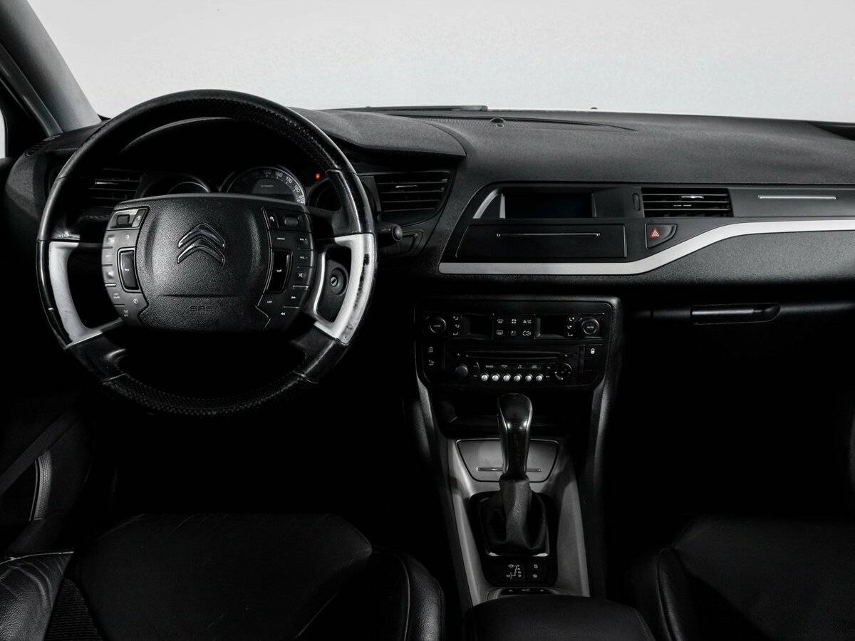 Б/У Ситроен Ц5 2014 года. Фото: #11