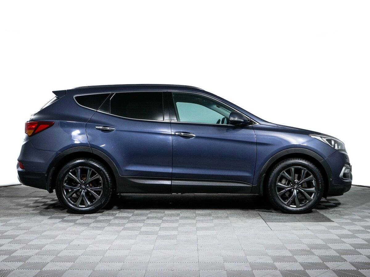 Hyundai Santa Fe 2017 года с пробегом. Фото: #3