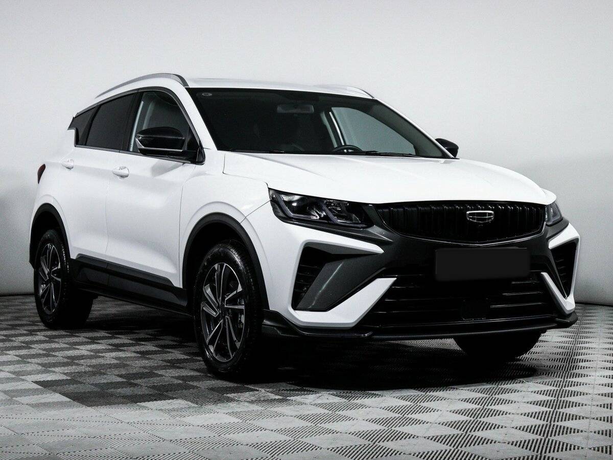 Geely Coolray 2023 года с пробегом. Фото: #2