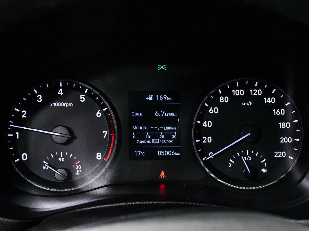 Б/У Хендай Солярис 2018 года. Фото: #9