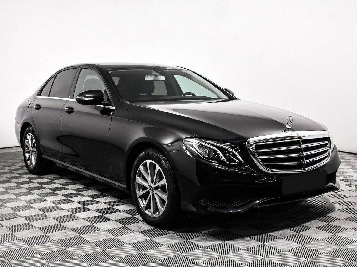 Mercedes-Benz E-Класс 2017 года с пробегом. Фото: #2