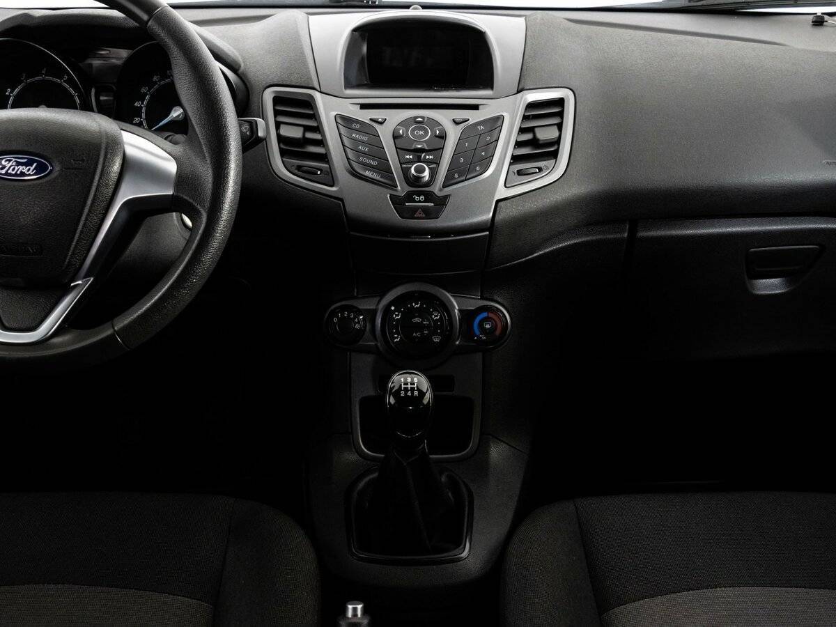 Б/У Форд Фиеста 2015 года. Фото: #11