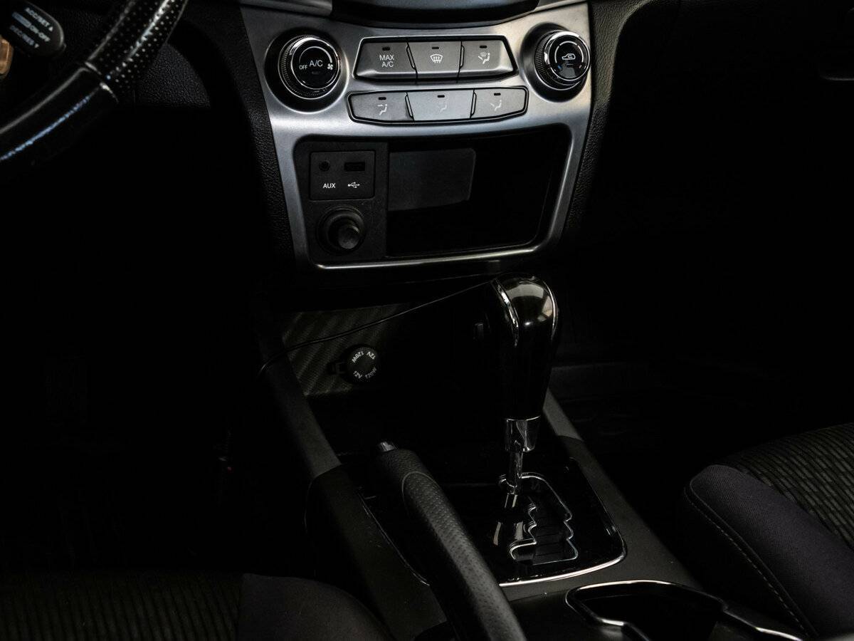 Б/У Сан-Ён Актион 2013 года. Фото: #9