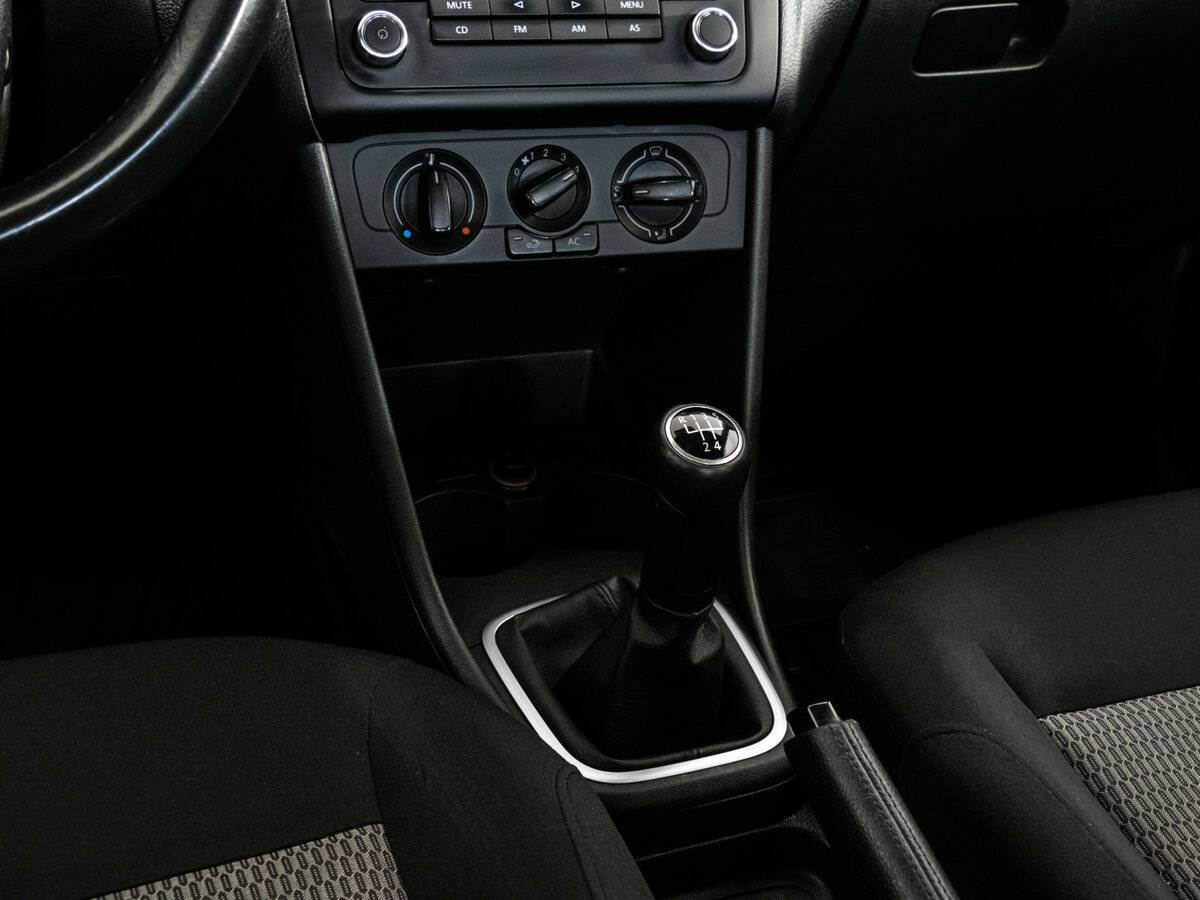 Б/У Фольксваген Поло 2012 года. Фото: #11