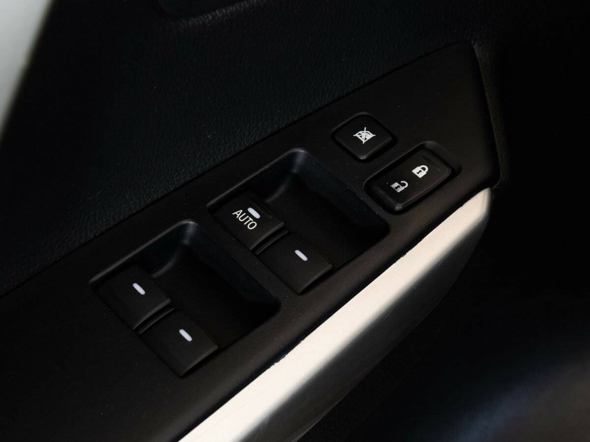 Mitsubishi Pajero Sport 2019 года с пробегом. Фото: #21