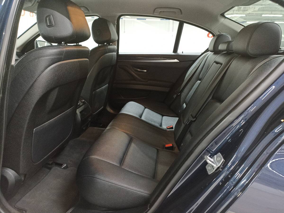 BMW 5 серии 2015 года с пробегом. Фото: #11