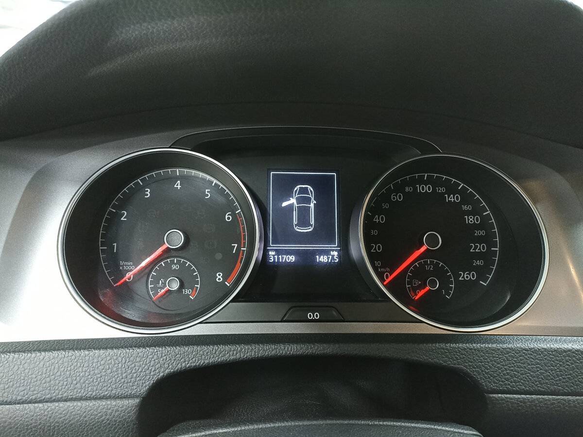 Volkswagen Golf 2013 года с пробегом. Фото: #12