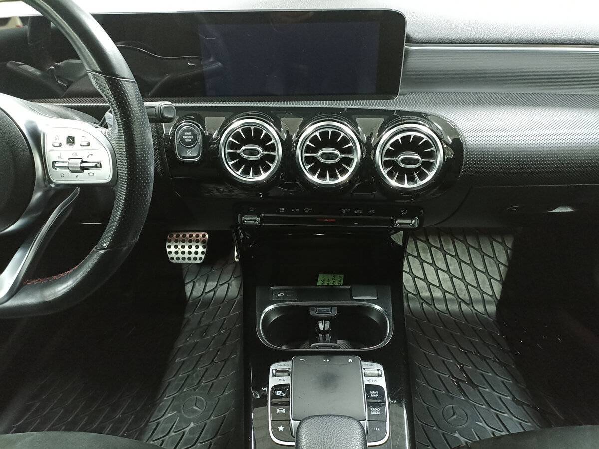 Mercedes-Benz A-Класс 2018 года с пробегом. Фото: #14