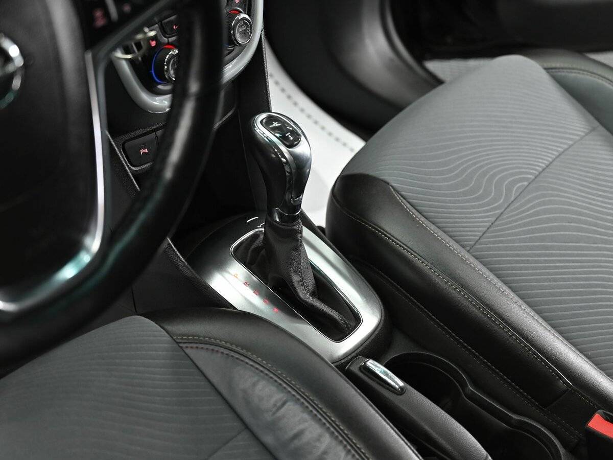 Б/У Опель Мокка 2014 года. Фото: #9