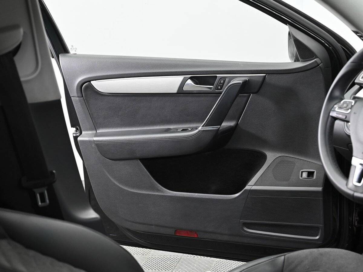 Volkswagen Passat 2012 года с пробегом. Фото: #6