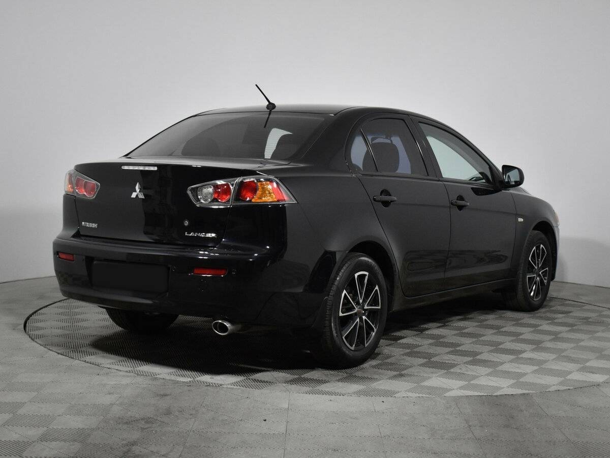 Б/У Митсубиши Лансер 2012 года. Фото: #4