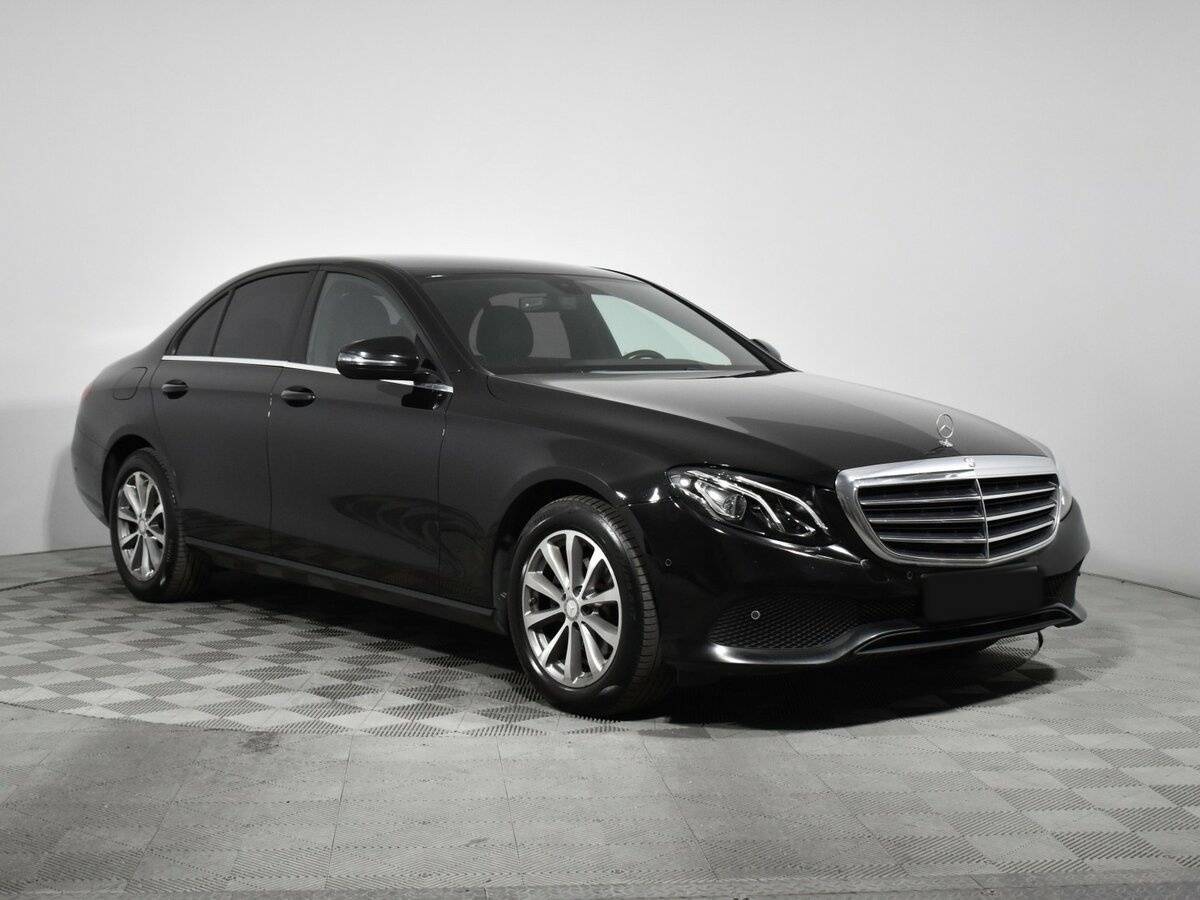 Mercedes-Benz E-Класс 2016 года с пробегом. Фото: #2