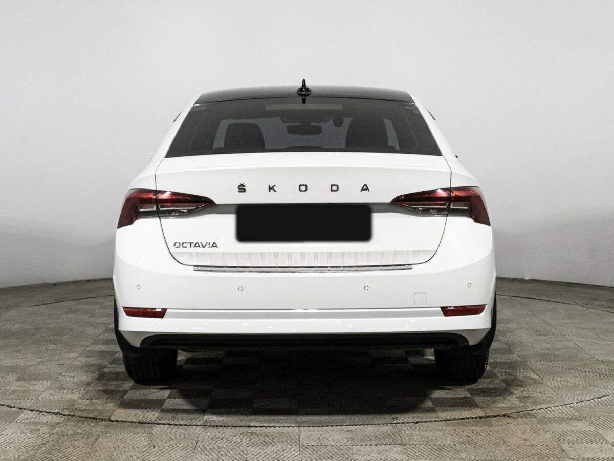 Б/У Шкода Октавия 2021 года. Фото: #5