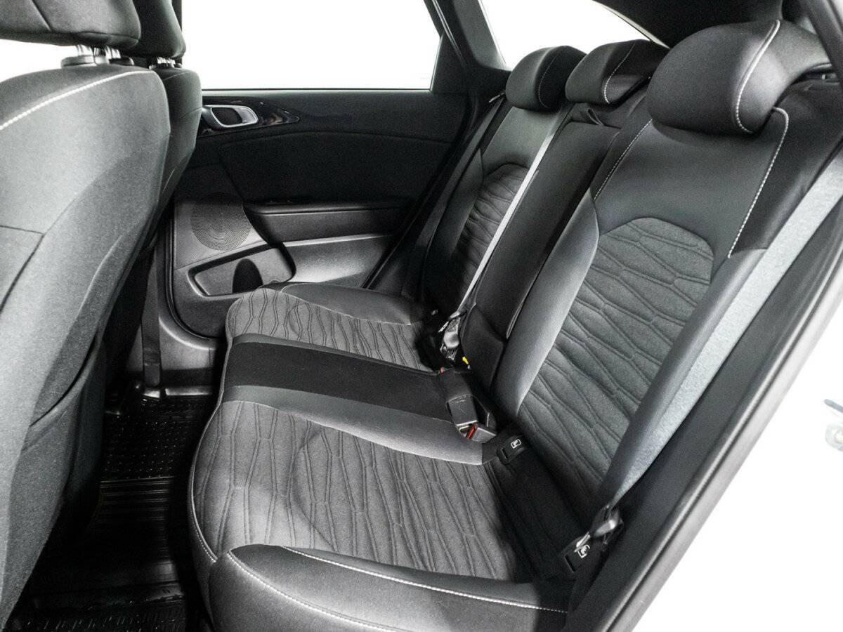 Б/У Киа Сид 2021 года. Фото: #10