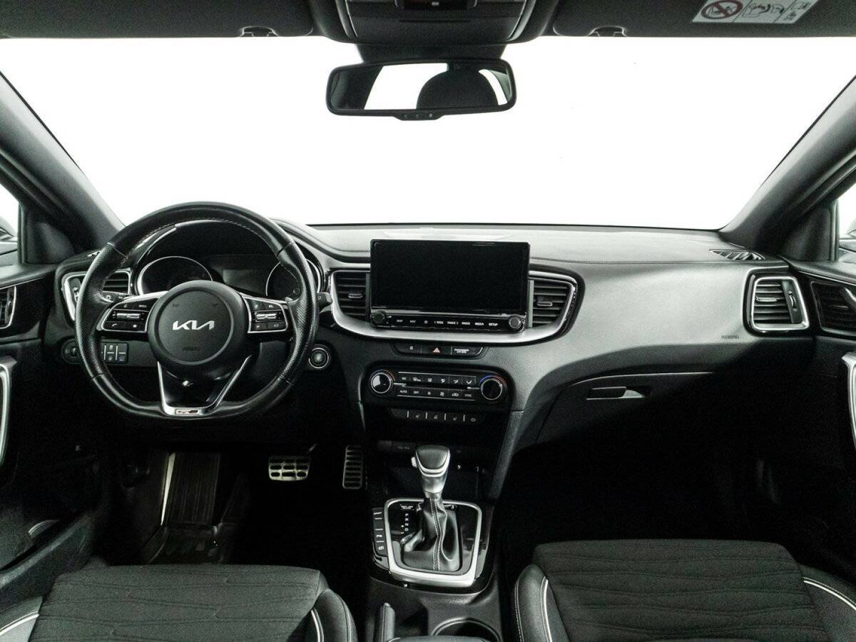 Б/У Киа Сид 2021 года. Фото: #13