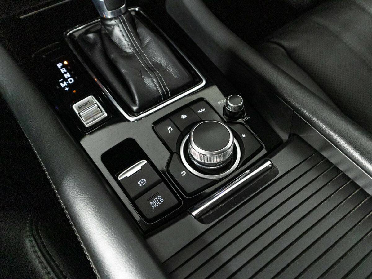 Б/У Мазда 6 2021 года. Фото: #18