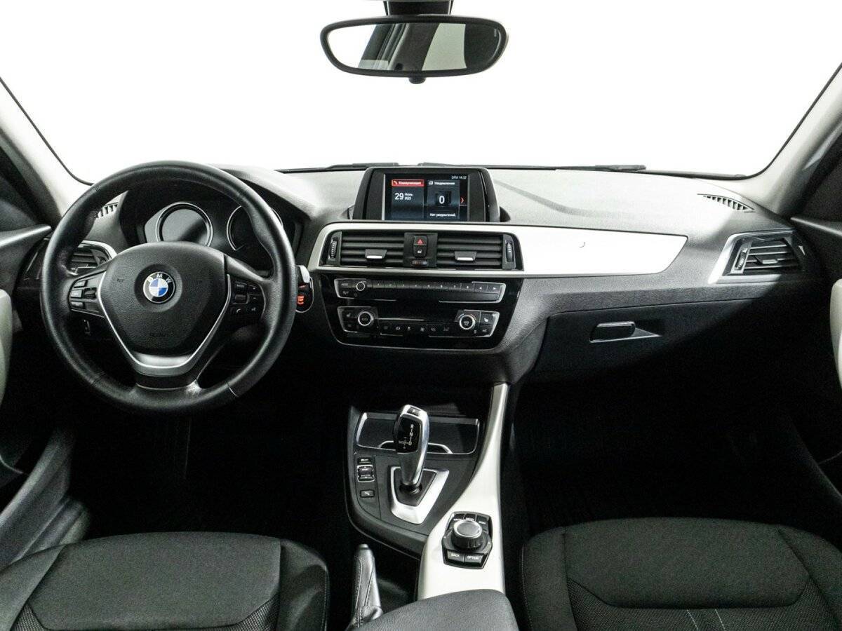 BMW 1 серии 2018 года с пробегом. Фото: #12