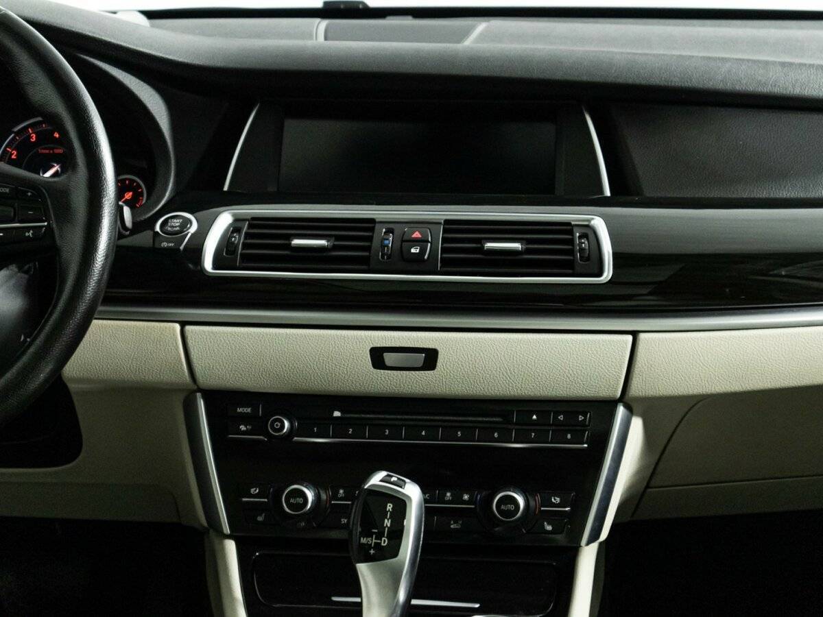 BMW 5 серии 2014 года с пробегом. Фото: #13