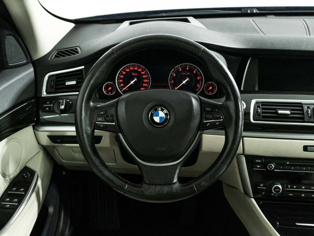 BMW 5 серии 2014 года с пробегом. Фото: #24